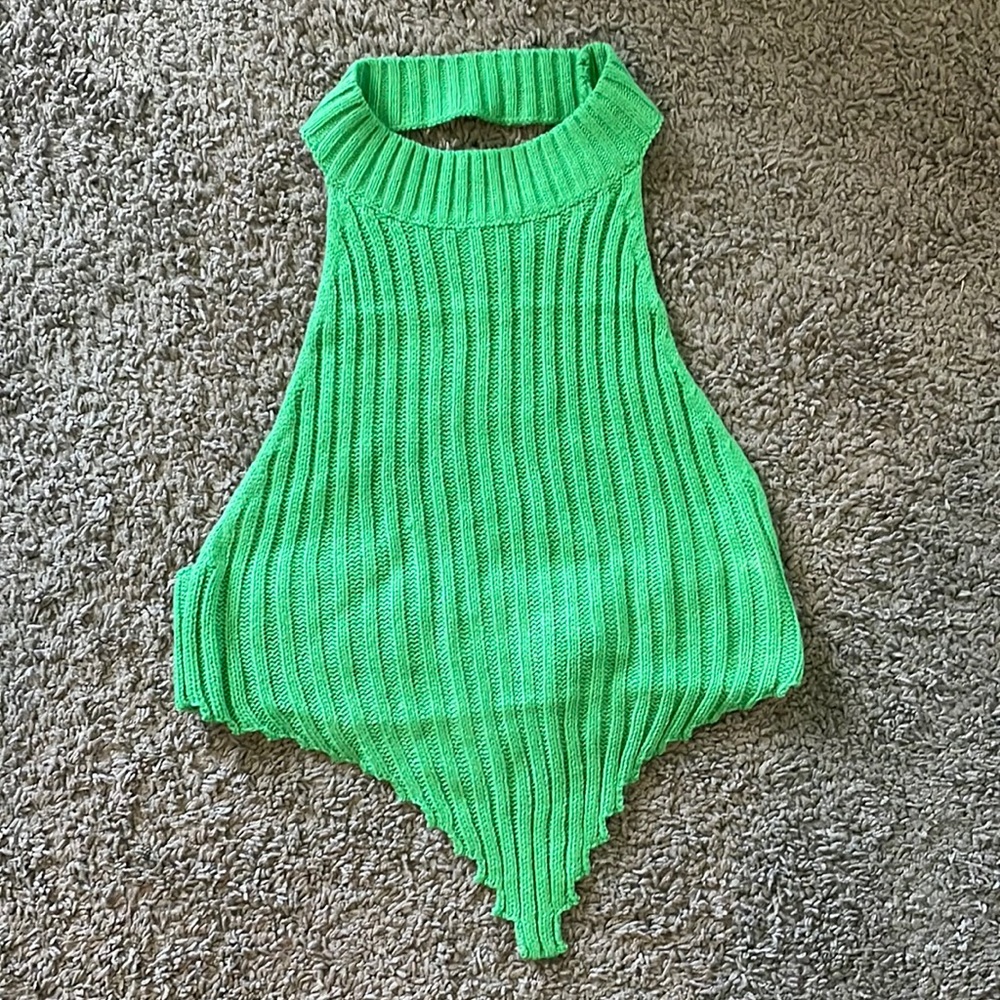 SHEIN GREEN BACKLESS LETTUCE TRIM HALTER KNIT TOP